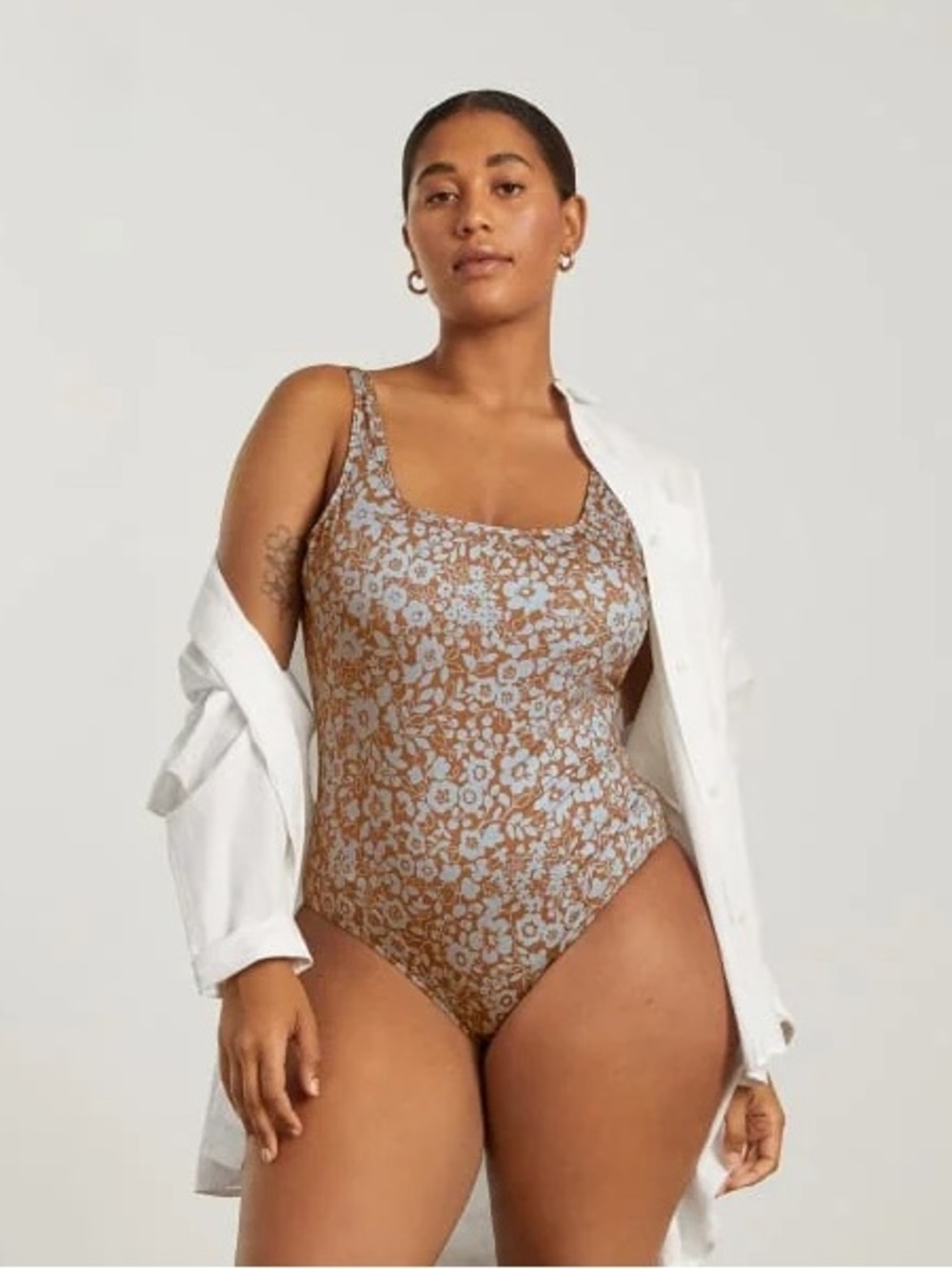 Everlane ReNew Square Neck One Piece Swimsuit in Bronze Floral, size Medium